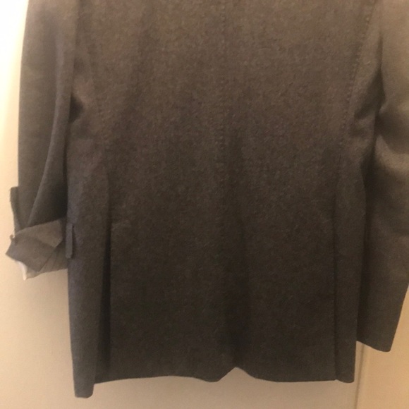 %100 Pure Wool Gray Suit SZ 38L - Made in Italy - Picture 6 of 7